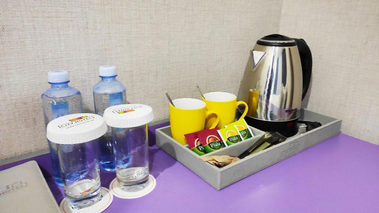 City Hotel Szymkent Zewnętrze zdjęcie